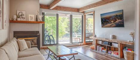 Televisie en een kantoor