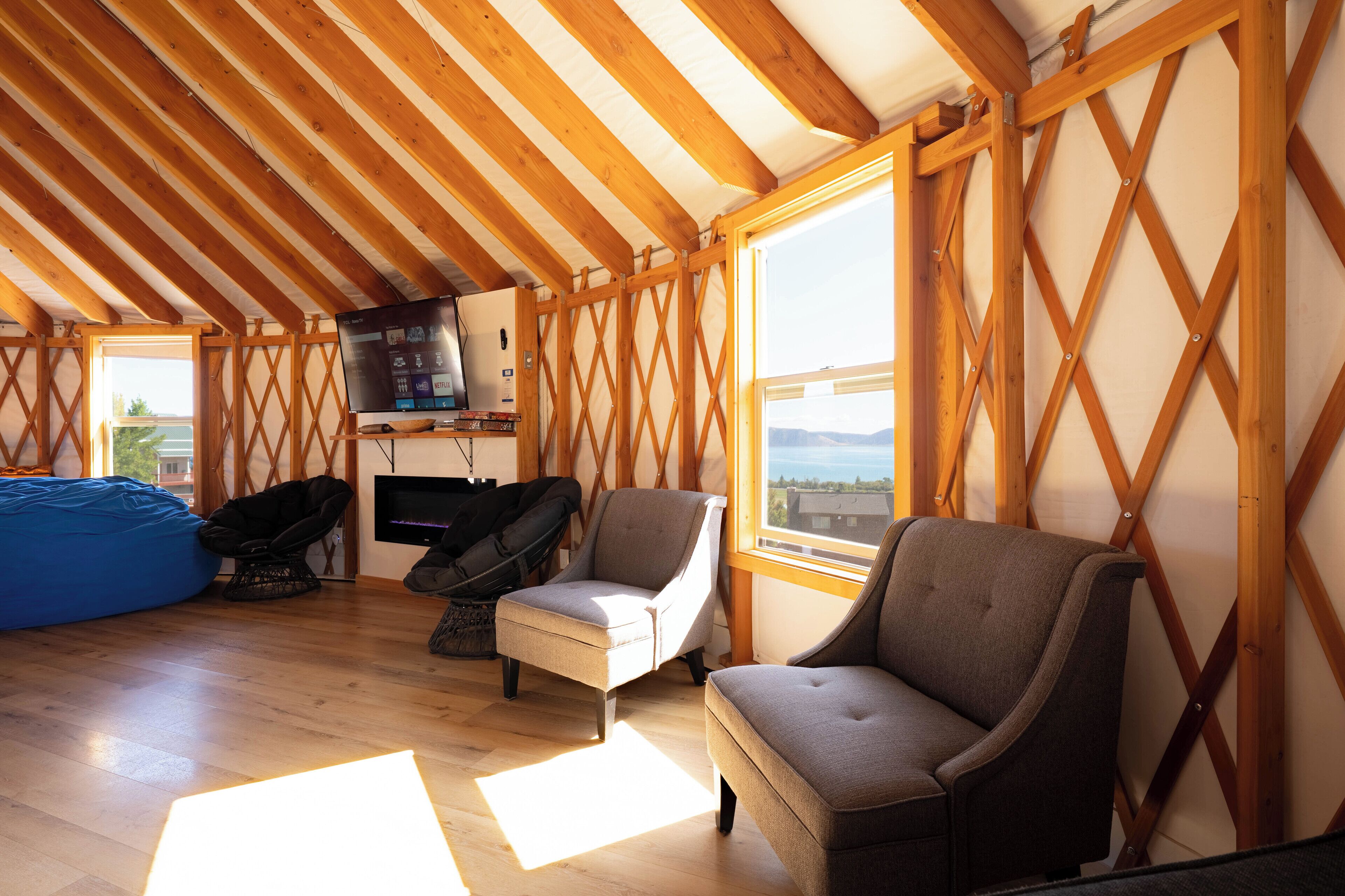 15 bedrooms, free WiFi