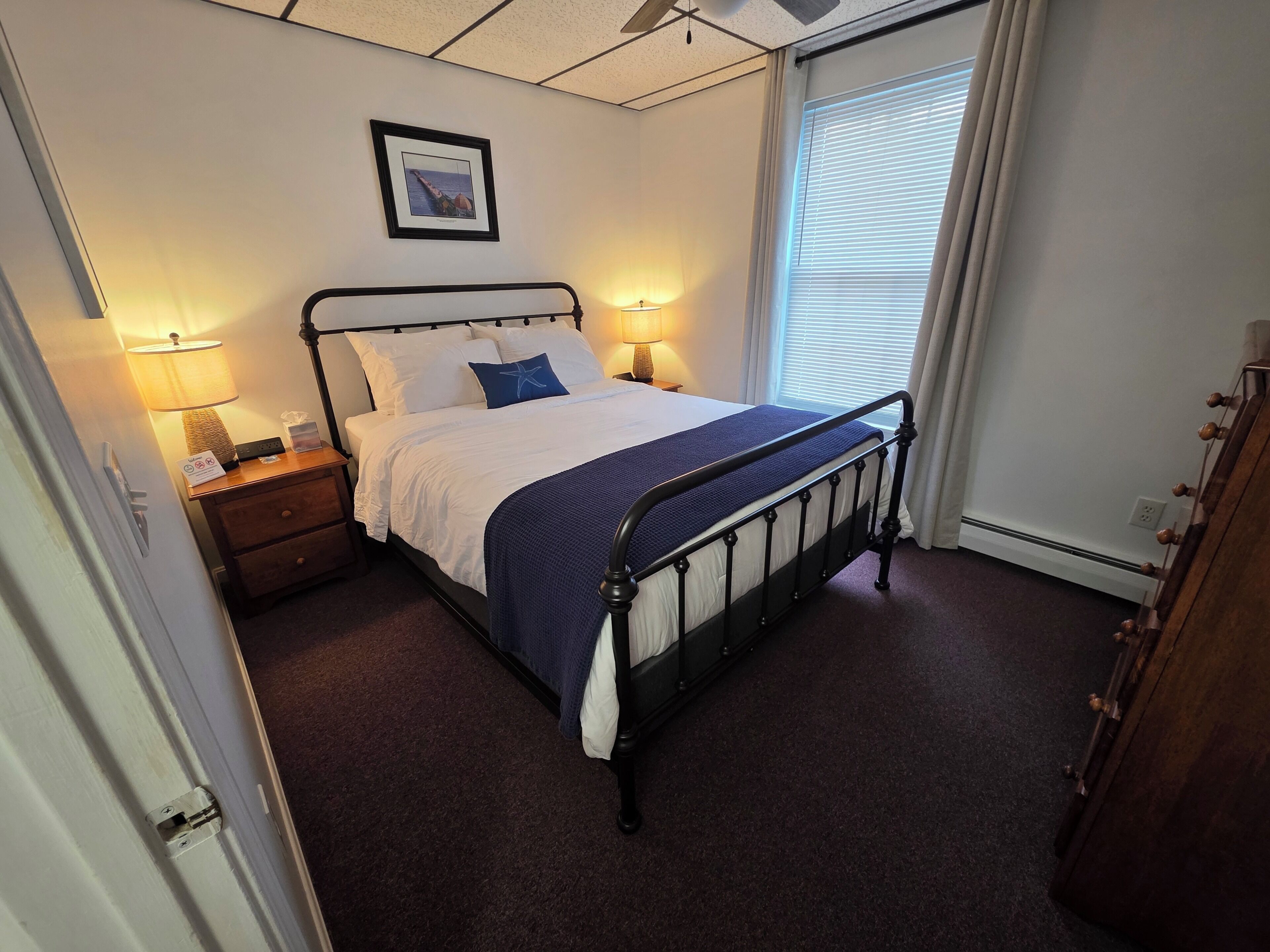 2 bedrooms, WiFi, bed sheets