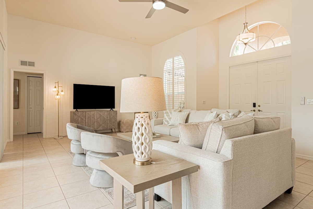 Photo 28 of Briarwood upscale pool/spa home w/lake views, outdoor TV/entertaining area & 2nd king guest suite