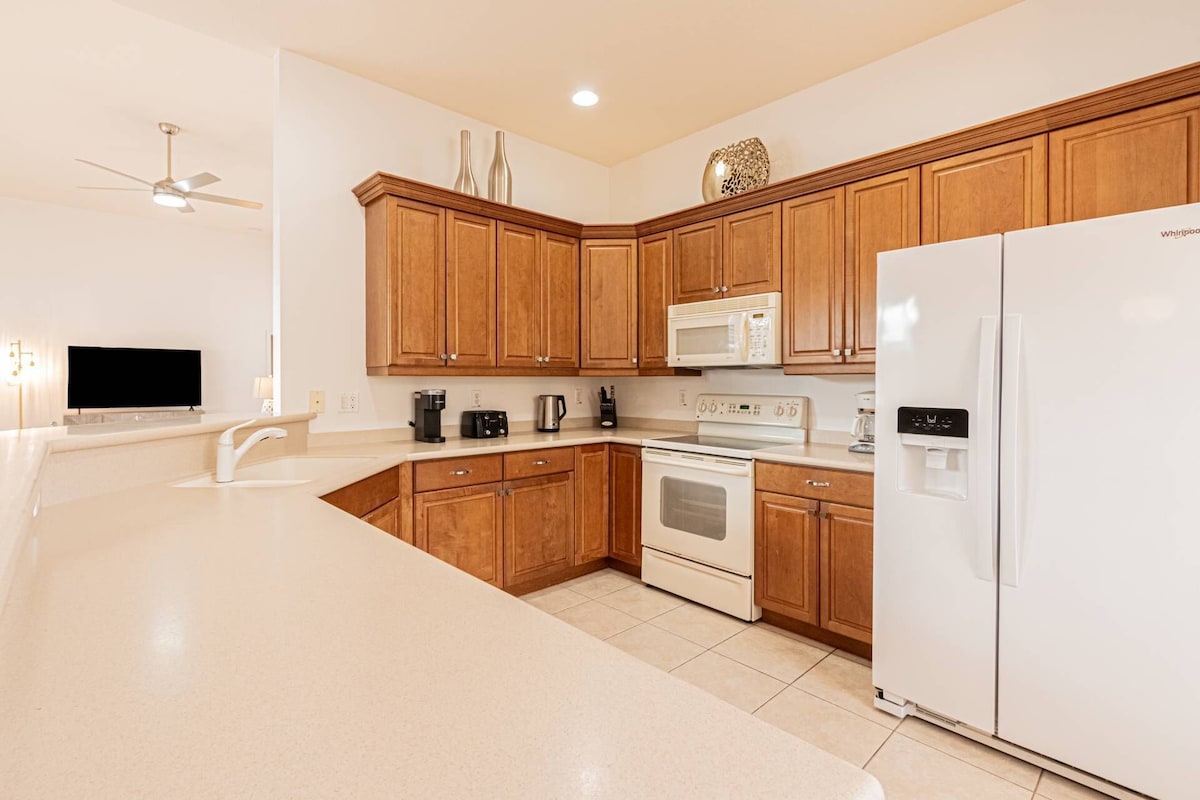 Photo 31 of Briarwood upscale pool/spa home w/lake views, outdoor TV/entertaining area & 2nd king guest suite