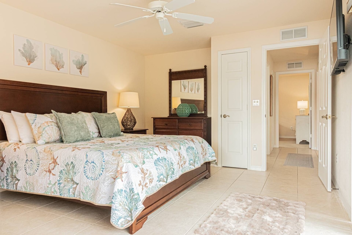 Photo 21 of Briarwood upscale pool/spa home w/lake views, outdoor TV/entertaining area & 2nd king guest suite