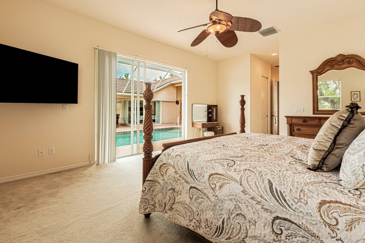 Photo 13 of Briarwood upscale pool/spa home w/lake views, outdoor TV/entertaining area & 2nd king guest suite