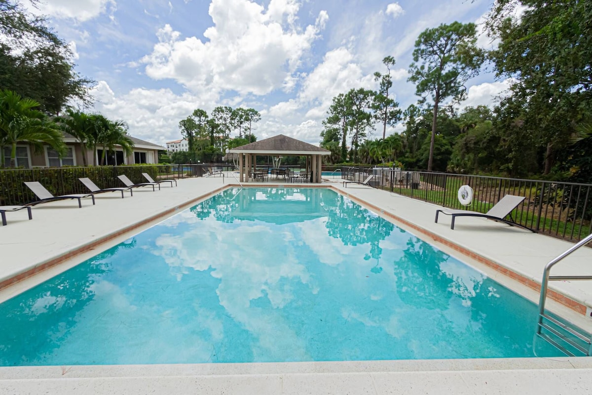 Photo 46 of Briarwood upscale pool/spa home w/lake views, outdoor TV/entertaining area & 2nd king guest suite