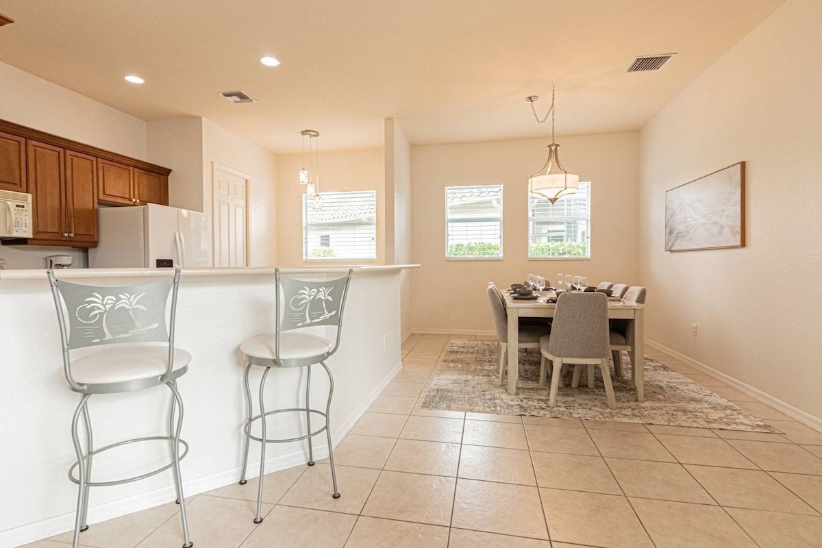 Photo 32 of Briarwood upscale pool/spa home w/lake views, outdoor TV/entertaining area & 2nd king guest suite