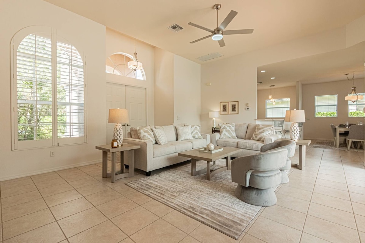 Photo 6 of Briarwood upscale pool/spa home w/lake views, outdoor TV/entertaining area & 2nd king guest suite