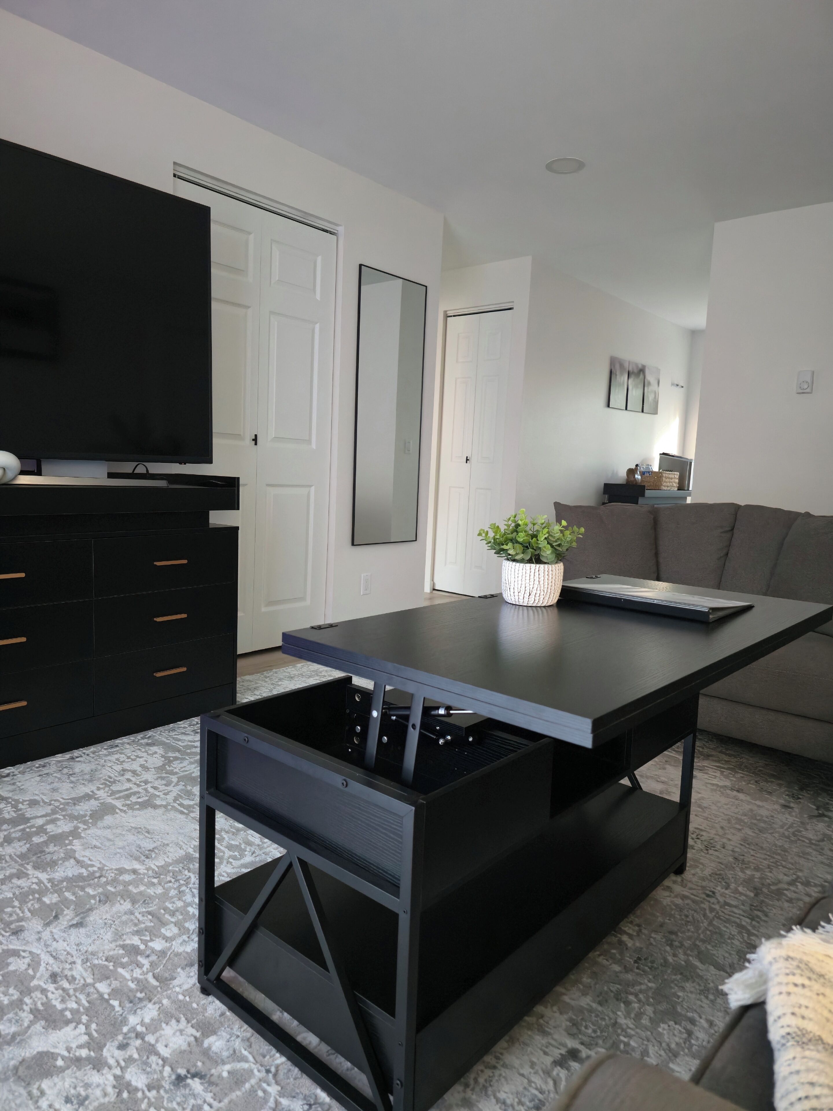 スマートテレビ、書斎 / ワークスペース、PC モニター