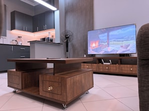 Comfort appartement, balkon, uitzicht op stad | Woonruimte