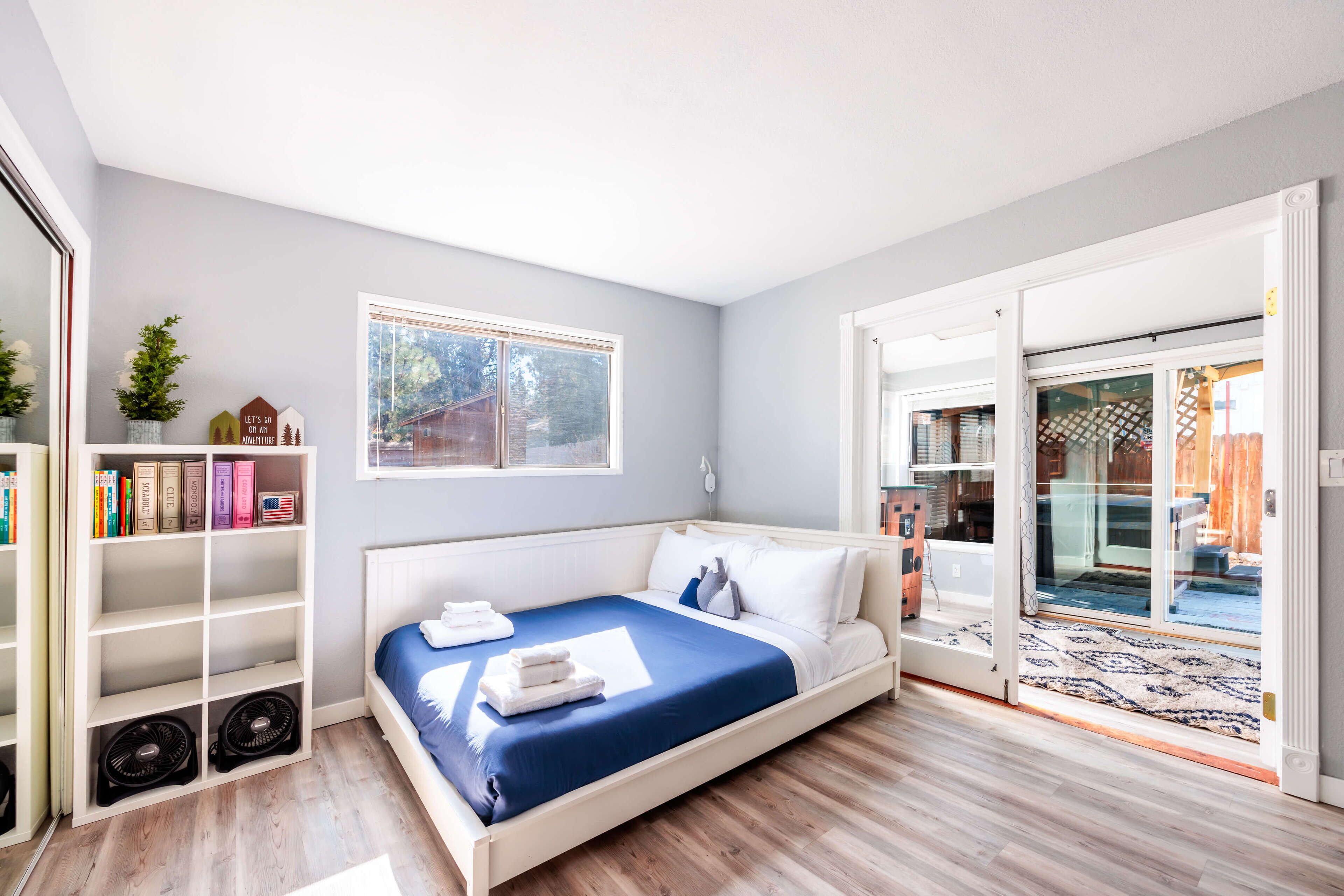 2 bedrooms, WiFi, bed sheets