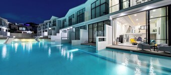 Unique Townhouse Pool Slide Access