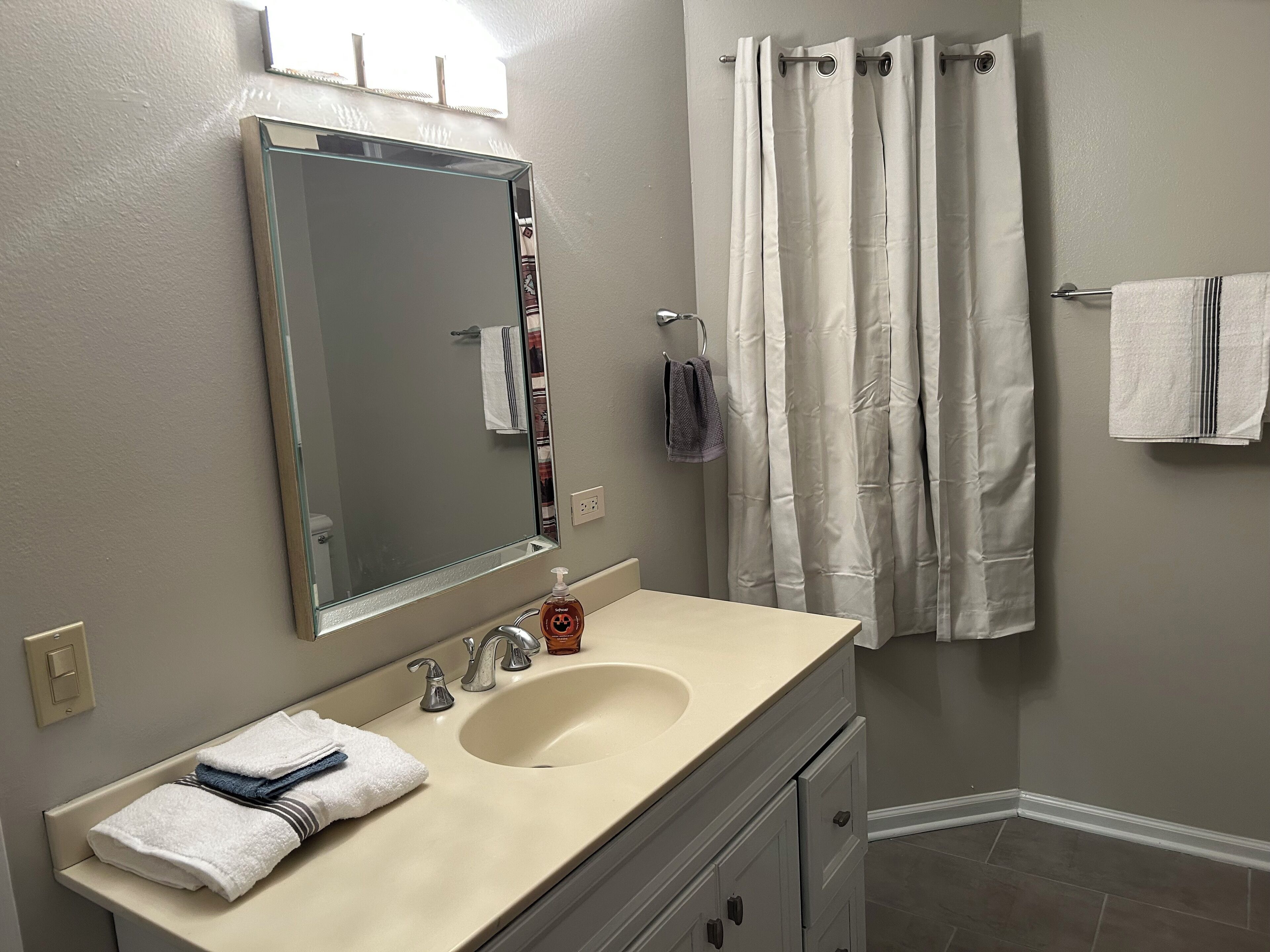 Towels, soap, toilet paper