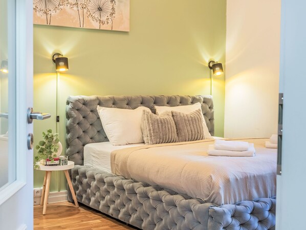 3 habitaciones, escritorio y internet 