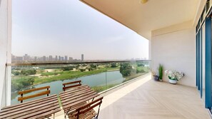 Superior appartement, uitzicht op golfbaan | Balkon