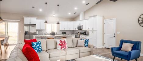 Televisión, futbolito y libros