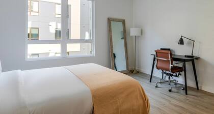 Blueground | Santa Clara, pool, nr Central Park