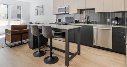 Blueground | Santa Clara, pool, nr Central Park