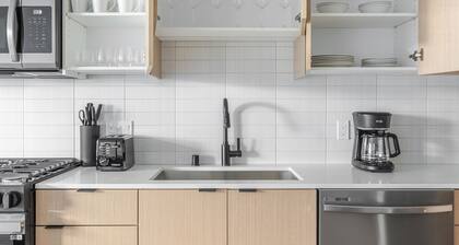 Blueground | Santa Clara, pool, nr Central Park