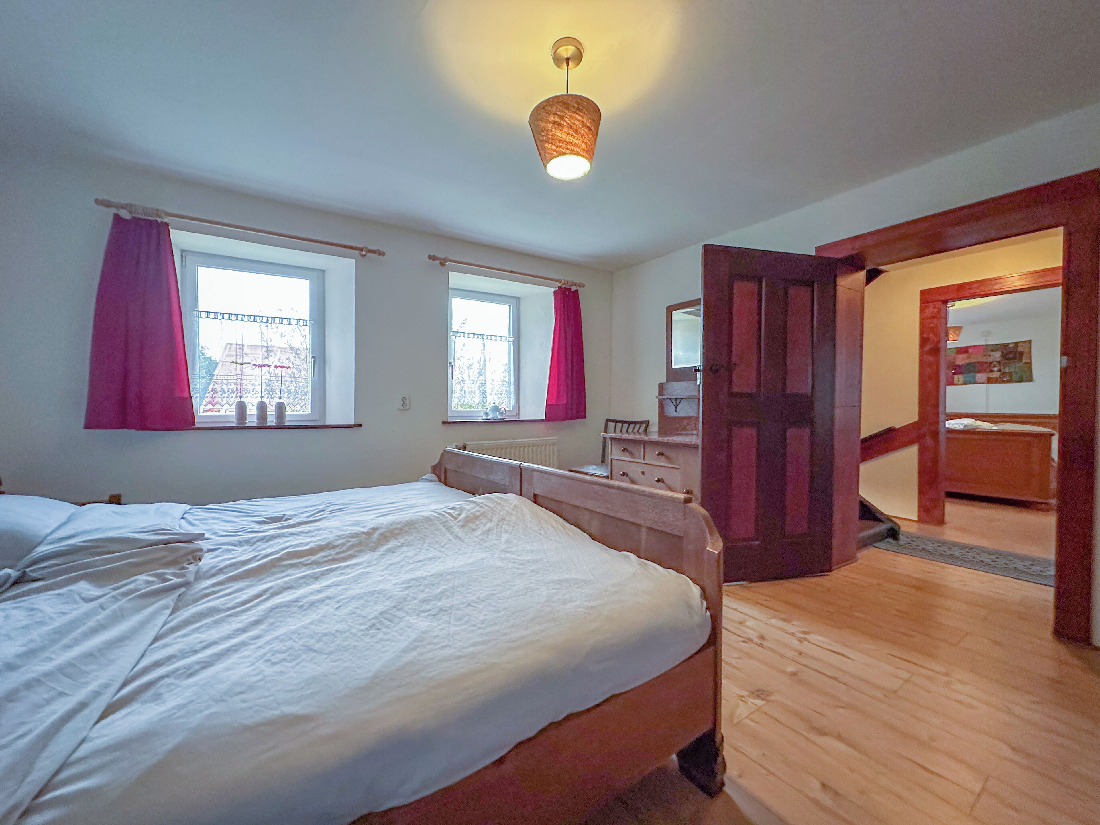 4 Schlafzimmer, Internetzugang