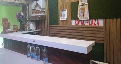 Royal Plaza Homestay