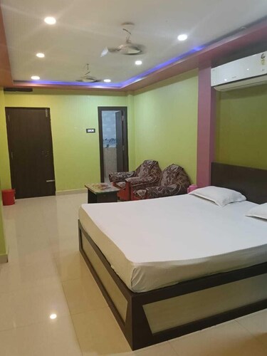 Royal Plaza Homestay