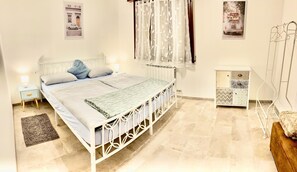 2 bedrooms, Internet, bed sheets - Perfect for families, golfers, dog lovers, only 12 min from the beach of Lignano (Gorgo)