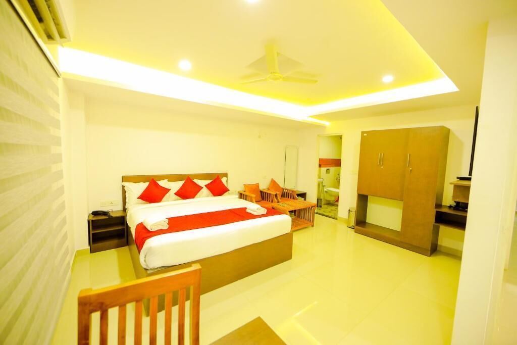 ห้องลักซ์ชัวรี่ดับเบิล | โต๊ะทำงาน, ผ้าม่านกันแสง, ห้องเก็บเสียง, เตารีด/โต๊ะรีดผ้า