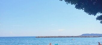 Limited to one group1 minute walk from the beachSpacious 977 minute walk from Futaminoura Statio / Ise Mie