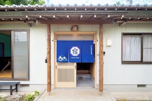 Exterior detail - Limited to one group1 minute walk from the beachSpacious 977 minute walk from Futaminoura Statio / Ise Mie (Ise)