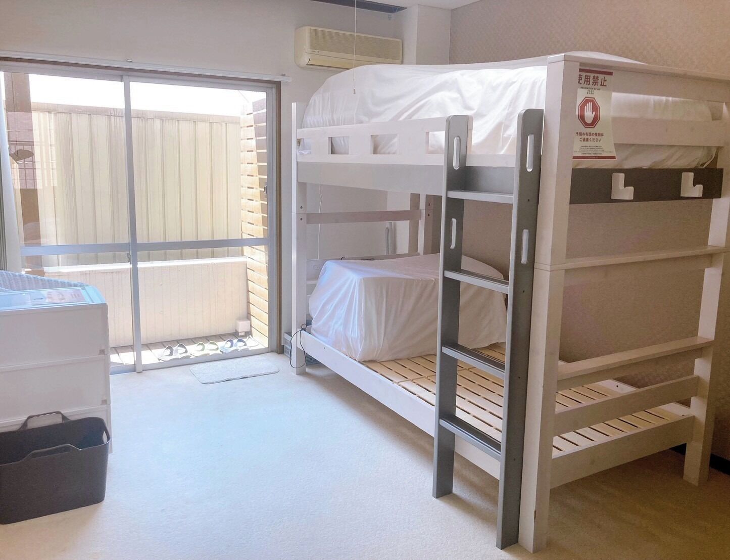 3 bedrooms, desk, free WiFi, bed sheets