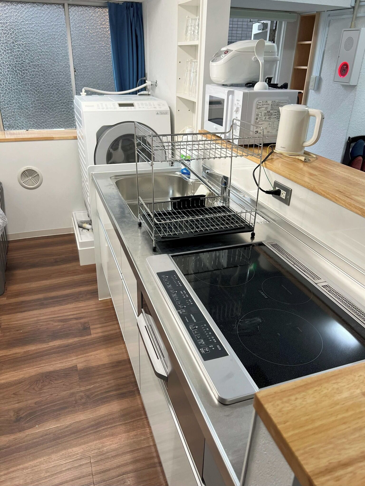 Fridge, microwave, cookware/dishes/utensils