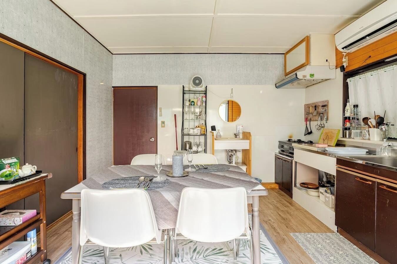 Fridge, microwave, stovetop, cookware/dishes/utensils