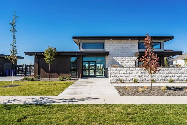 Imagen sin descripción, 1 de 86, botón