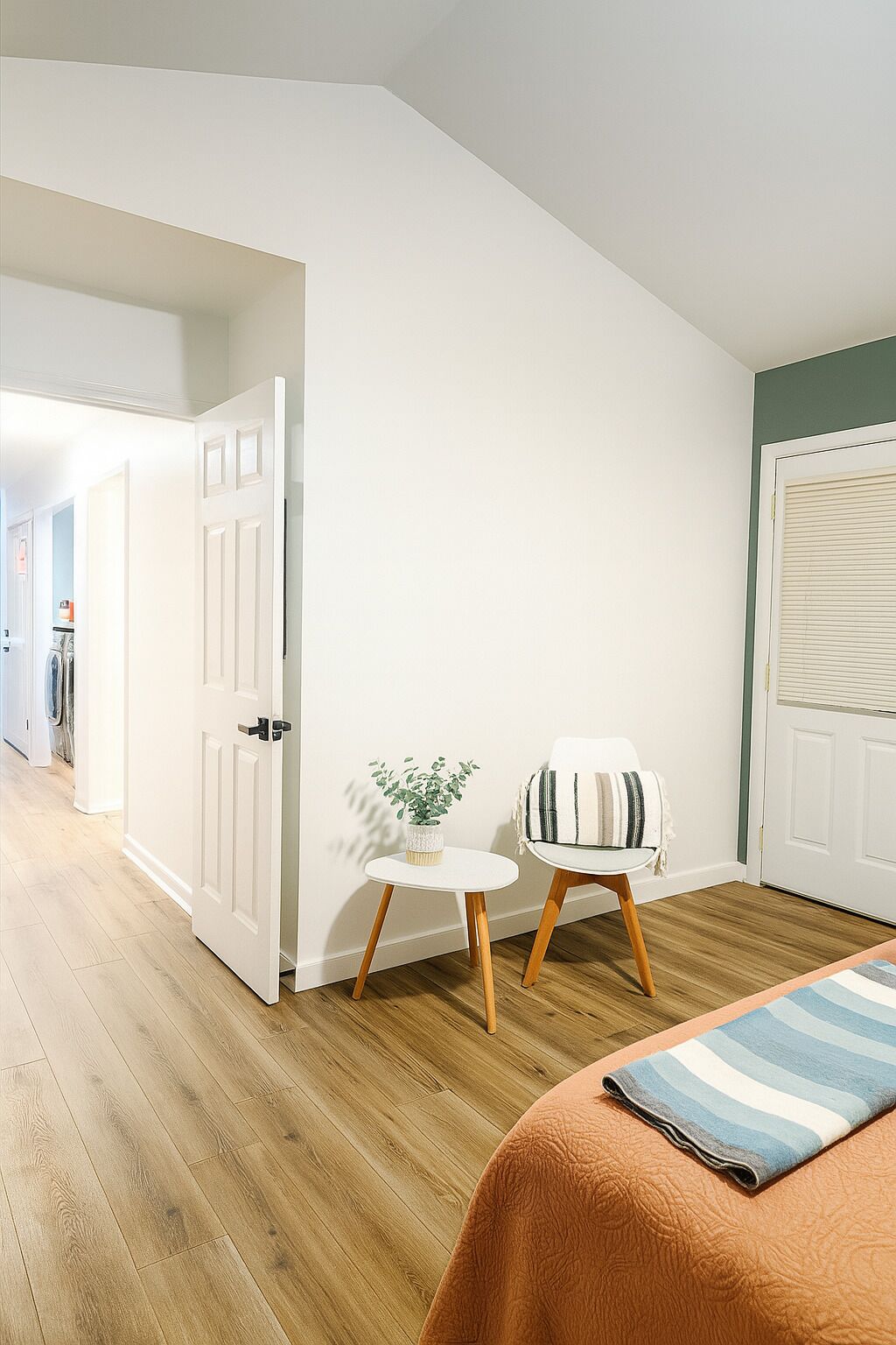 3 多间卧室、熨斗/熨衣板、WiFi、床单