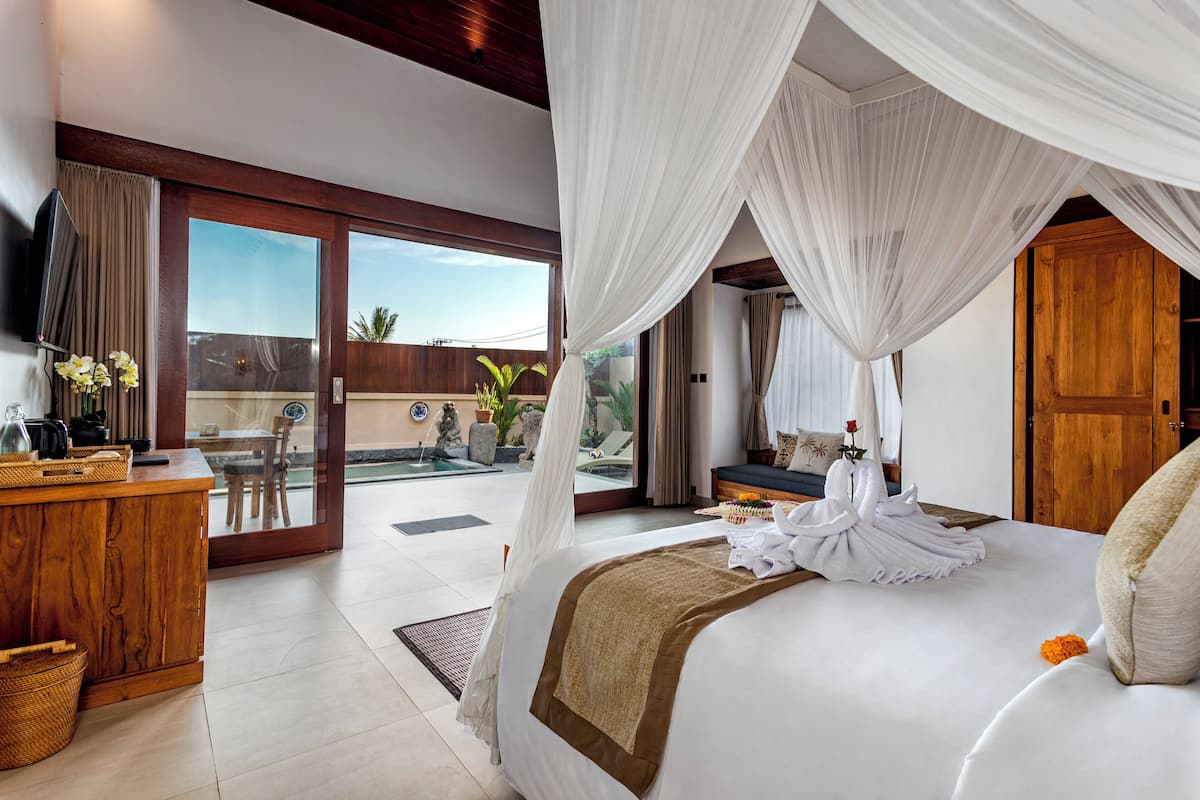 Villa, 1 camera da letto, piscina privata, vista giardino | Una scrivania, postazione laptop, Wi-Fi gratuito