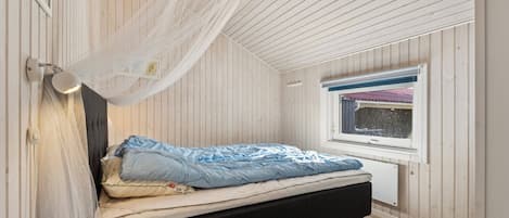 4 Schlafzimmer, Bügeleisen/Bügelbrett, kostenloses WLAN
