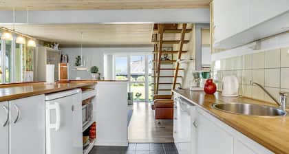 Perfect setting for a family holiday by sea