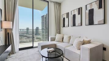 Exclusive Apartment, Balcony, City View | Living room