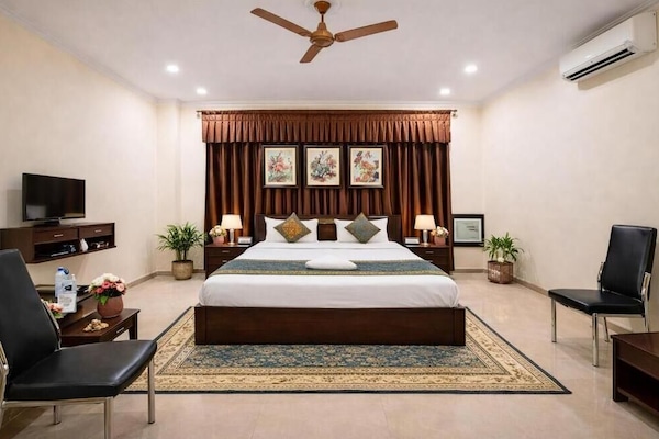 Literie hypoallergénique, bureau, chambres insonorisées, Wi-Fi gratuit