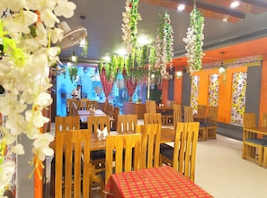 Restaurant - Hotel Ashoka Grand Varanasi (Varanasi)