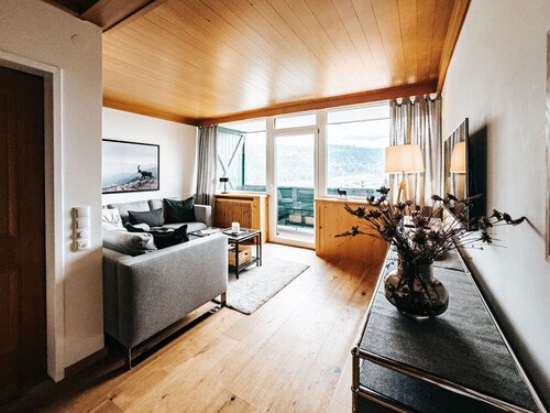 ALPINE Apartment 407 by globboard