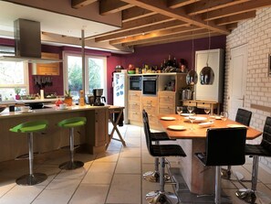 Deluxe villa, terras, uitzicht op tuin | Privékeuken