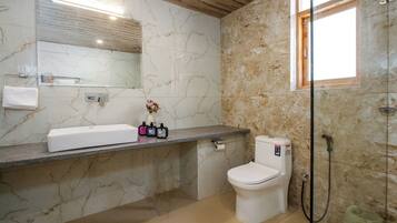 Deluxe Double Room, Hill View | Bathroom | Shower, free toiletries, towels, soap