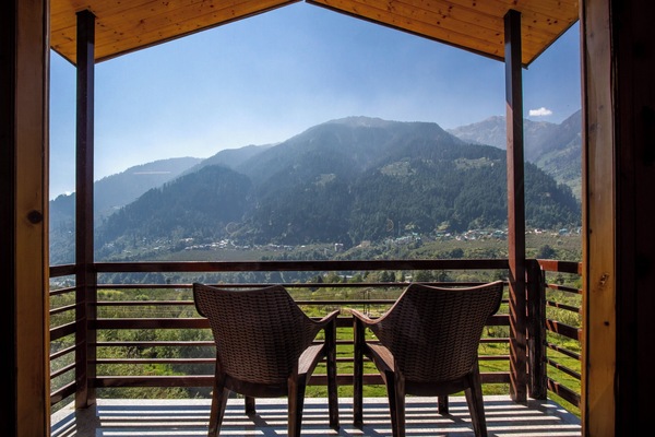 Habitación doble Deluxe, vista a la colina | Terraza o patio