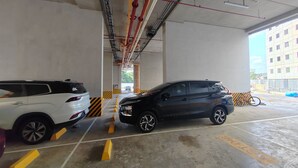 Property grounds - Mountain City Condo Room for Rent in Quezon City (Quezon City)