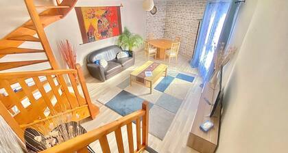 Grand duplex - Centre - Parking sécurisé - 4 ch. - 7 pers. - Lingerie