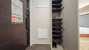 D(8p) | Wi-fi (inkludert)