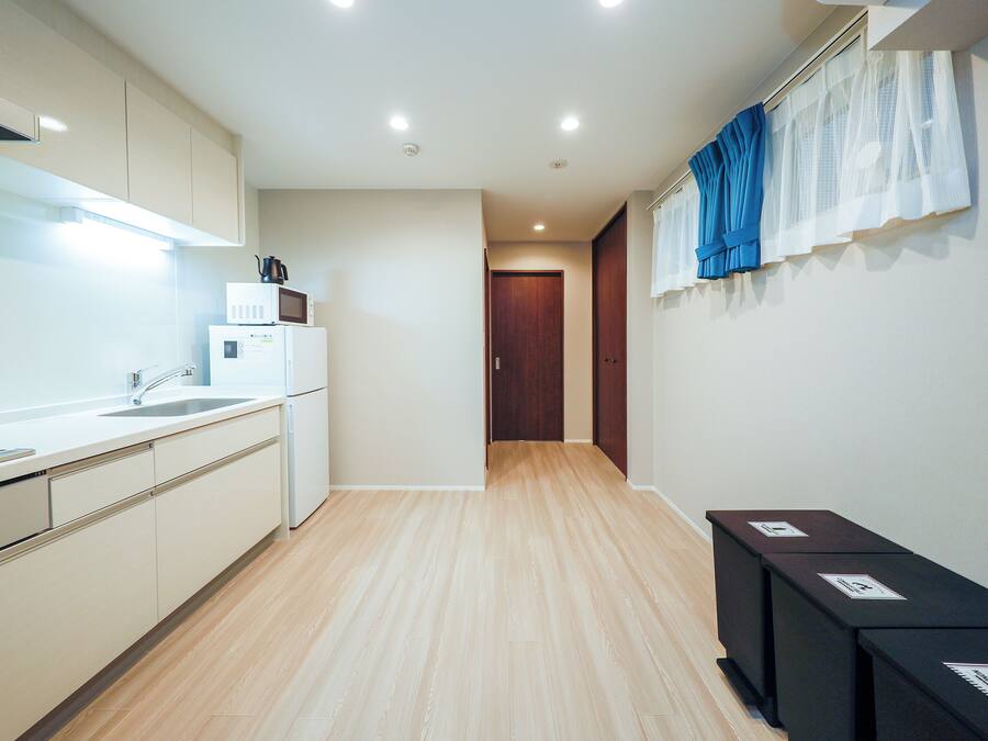 A(6p) | Cozinha privada | Geladeira, micro-ondas, cooktop, chaleira elétrica