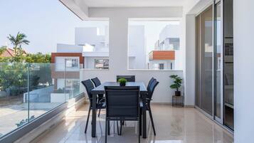 Apartment, 2 Bedrooms, Kitchen, City View | City view