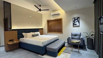 Deluxe Room | In-room safe, free WiFi