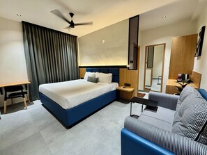 Chambre Standard Double ou avec lits jumeaux, vue ville | Coffres-forts dans les chambres, Wi-Fi gratuit